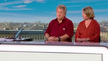 Christophe Gleizes : “Il nous disait qu’il croyait en son innocence”, les parents du journaliste condamné en Algérie s’expriment