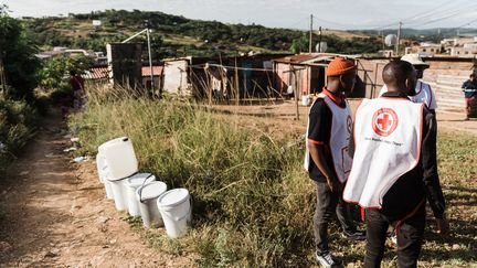 La baisse des aides publiques au développement risque de coûter la vie à près de 23 millions de personnes d’ici 2030