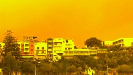 Crète, Grèce, Algérie… Un spectaculaire nuage de sable du Sahara recouvre plusieurs pays du sud de l’Europe