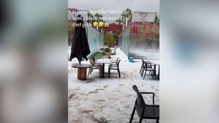 Marrakech : la ville rouge recouverte de blanc après des chutes de grêle