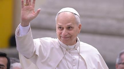 REPORTAGE. “Nous sommes frères et sœurs” : l’appel à la fraternité du pape Léon XIV lors d’une visite historique en Algérie