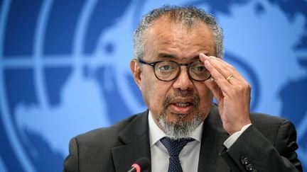 Le risque épidémique de la flambée d’Ebola “élevé” aux niveaux national et régional, mais “faible” au niveau mondial, selon l’OMS