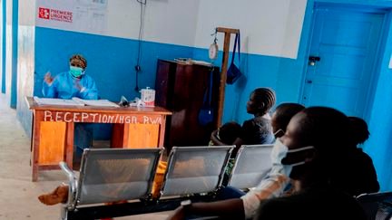 REPORTAGE. “Faire arriver le matériel le plus vite possible” : comment des équipes de Médecins sans frontières se préparent face à l’épidémie d’Ebola en RDC
