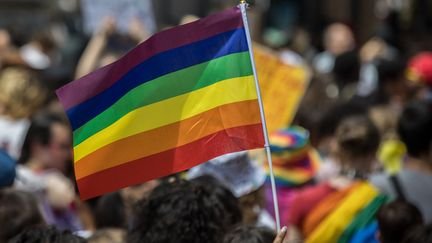 Le Niger criminalise pour la première fois l’homosexualité avec de lourdes peines de prison allant jusqu’à 20 ans d’emprisonnement.