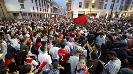 “Il faut la gagner celle-là !” : à Casablanca, des supporters franco-marocains derrière les Lions de l’Atlas pour leur match contre les Bleus